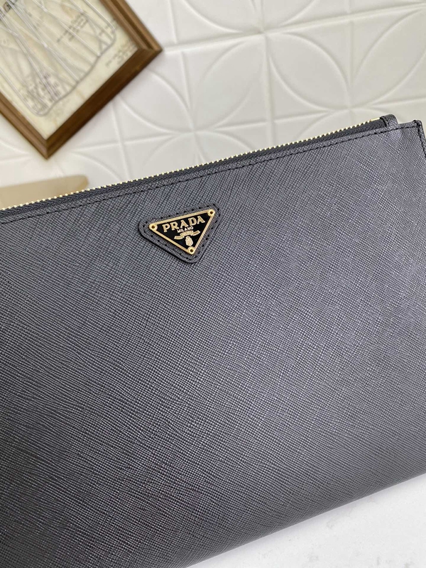 プラダ財布コピー角部分ディテール